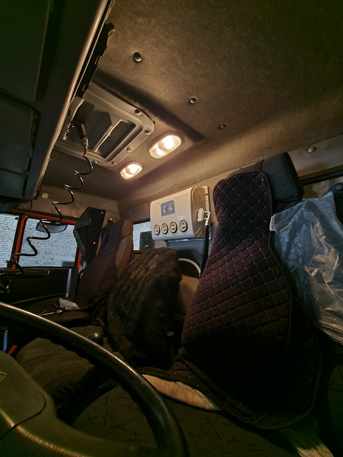 Установка сплит-системы кондиционера на камАЗ